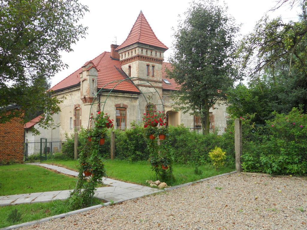 Dwor W Boleniu Villa Bagian luar foto
