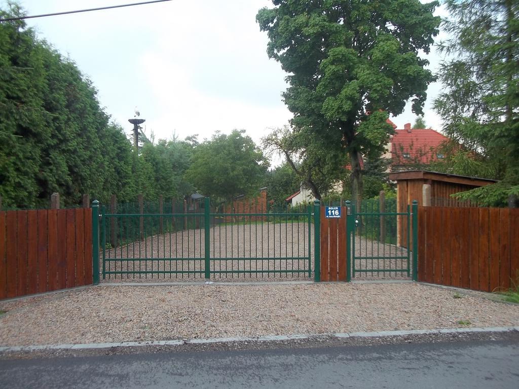Dwor W Boleniu Villa Bagian luar foto